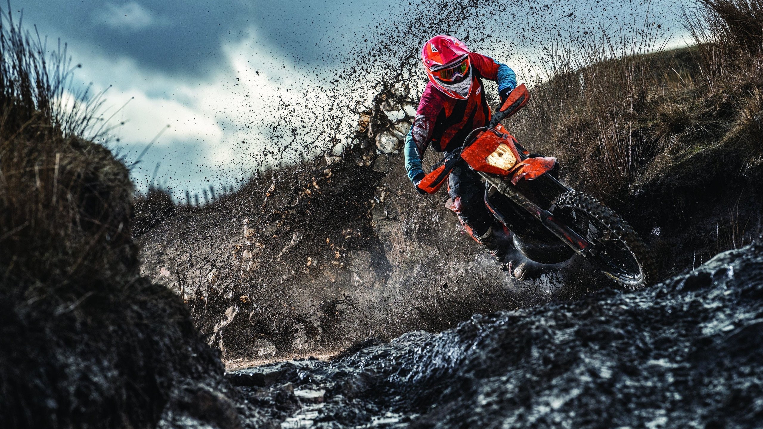 华体会体育官网入口-坦克世界联盟争霸赛，坦克舰队激烈交锋